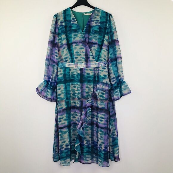 Soft Surroundings Dresses & Skirts - Soft Surroundings Women M Dress V Neck Elastic Waist Ruffles Flowy Blue NWOT B8